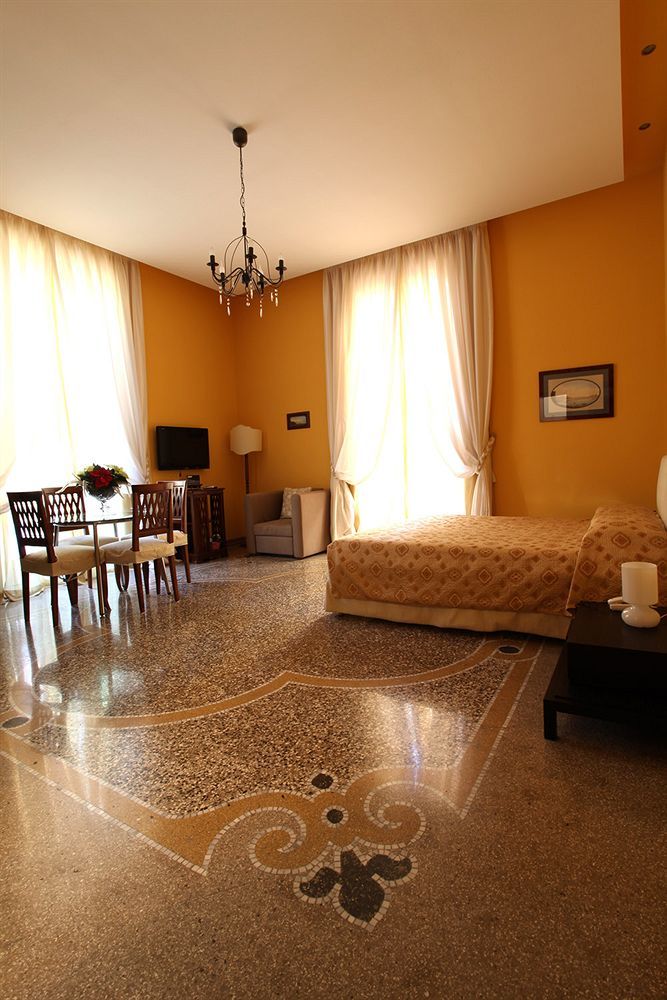 Bed & Breakfast Orsini 46 Napels